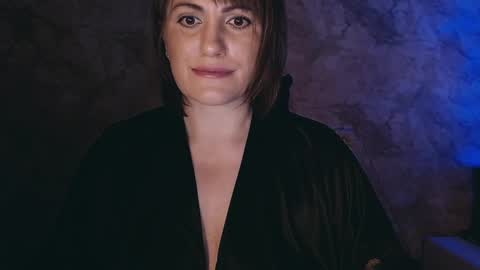 Snapshot of _letty_ chatting on 02/07/25, 12:42 Letty online show from 02/07/25, 12:42