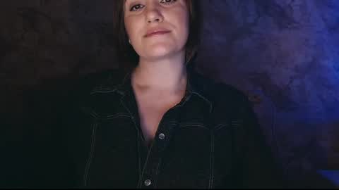 Snapshot of _letty_ chatting on 02/28/25, 12:10 Letty online show from 02/28/25, 12:10