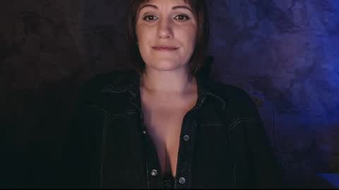 Snapshot of _letty_ chatting on 02/28/25, 03:15 Letty online show from 02/28/25, 03:15