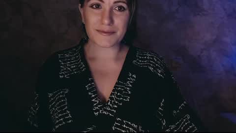 Snapshot of _letty_ chatting on 03/11/25, 10:31 Letty online show from 03/11/25, 10:31