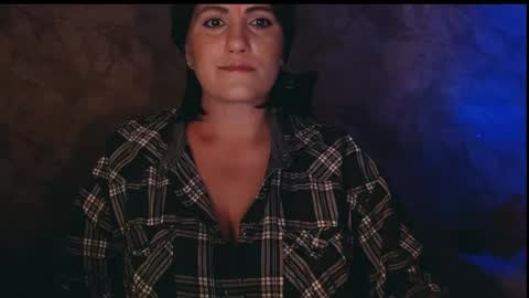 Snapshot of _letty_ chatting on 09/10/25, 10:10 Letty online show from 09/10/25, 10:10