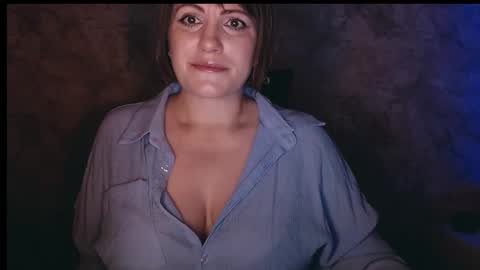 Snapshot of _letty_ chatting on 09/24/25, 12:47 Letty online show from 09/24/25, 12:47