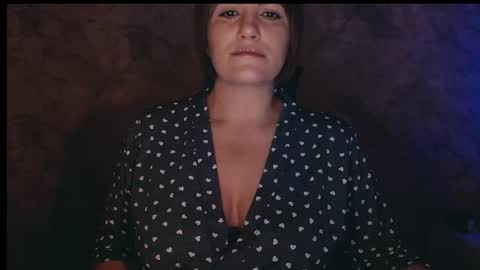 Snapshot of _letty_ chatting on 10/08/25, 10:29 Letty online show from 10/08/25, 10:29