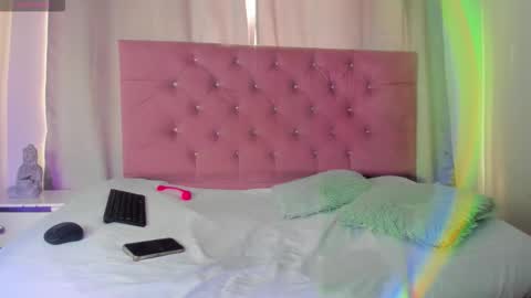 _lexx1e online show from 11/18/25, 02:32