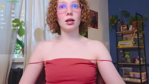 Snapshot of _lightmyfire chatting on 01/11/25, 08:00 Salome Lovense always on from 5 tk My content and your custom requests online show from 01/11/25, 08:00