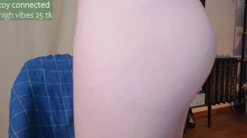 Snapshot of _lightmyfire chatting on 02/13/25, 05:01 Salome Lovense always on from 5 tk My content and your custom requests online show from 02/13/25, 05:01