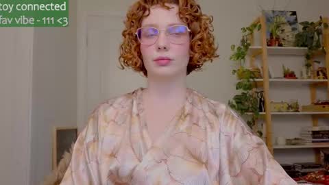 Snapshot of _lightmyfire chatting on 09/28/25, 05:24 Salome Lovense always on from 5 tk My content and your custom requests online show from 09/28/25, 05:24