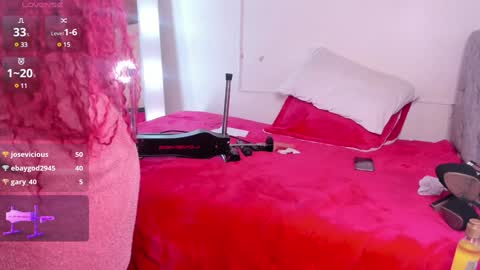 Snapshot of _lili_rose chatting on 02/01/25, 11:16 Lili online show from 02/01/25, 11:16