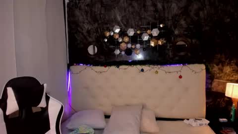 Liily online show from 01/08/26, 04:37