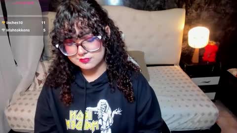 Liily online show from 02/07/26, 04:22