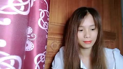 Snapshot of _lily0_ chatting on 07/23/26, 12:02 _lily0_ online show from 07/23/26, 12:02