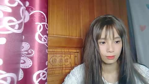 Snapshot of _lily0_ chatting on 07/26/26, 11:33 _lily0_ online show from 07/26/26, 11:33
