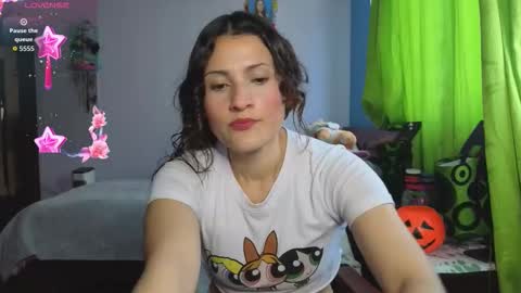 Lindasy online show from 10/15/25, 03:45