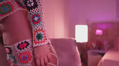 Lissana online show from 11/30/25, 08:24