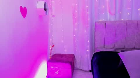 Ivy 3 online show from 01/17/25, 07:05