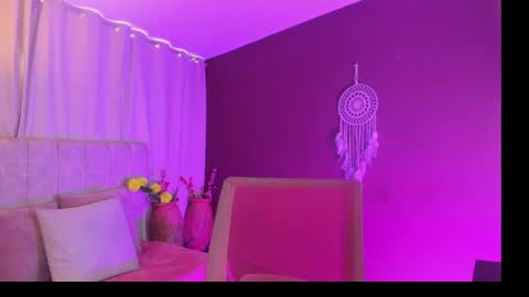 Ivy 3 online show from 01/09/26, 07:15