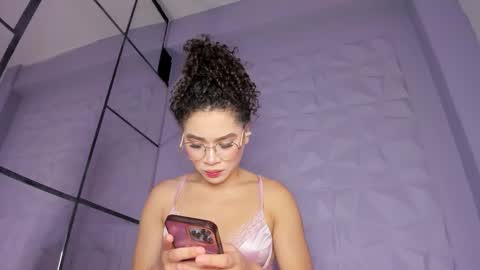 Snapshot of _littlelia chatting on 02/06/26, 10:07 Anna online show from 02/06/26, 10:07