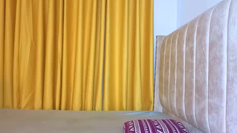 Littlevenus online show from 11/30/25, 11:31