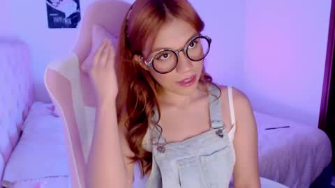 Sofia 3 online show from 03/07/25, 01:09