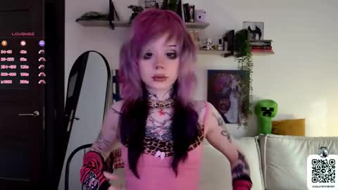 Lolly online show from 09/11/25, 01:11