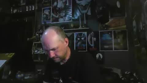 That guy online show from 10/24/25, 03:25