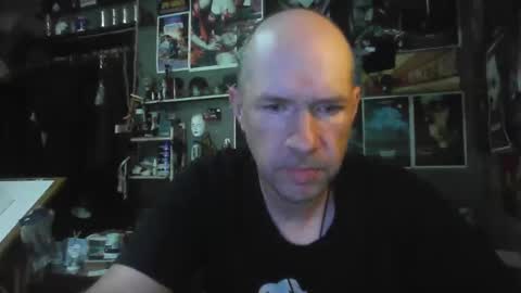 That guy online show from 05/05/26, 03:31