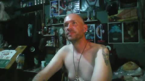 That guy online show from 07/12/26, 04:03