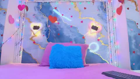 Snapshot of _lorrayne_ chatting on 02/27/26, 12:05 Lorrayne online show from 02/27/26, 12:05