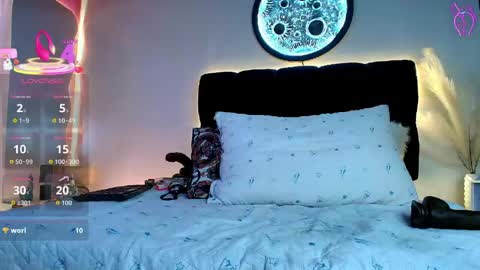 Lorrayne online show from 04/25/26, 01:41