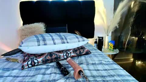 Lorrayne online show from 04/29/26, 05:30