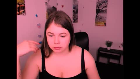 Snapshot of _lovely_mary chatting on 10/07/25, 07:16 Mary online show from 10/07/25, 07:16