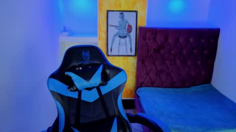 Lucia online show from 11/27/25, 02:13