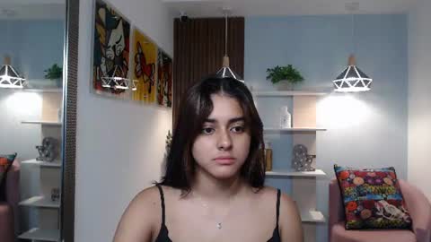 Snapshot of _lucy_grey chatting on 07/04/26, 11:16 Lucy online show from 07/04/26, 11:16