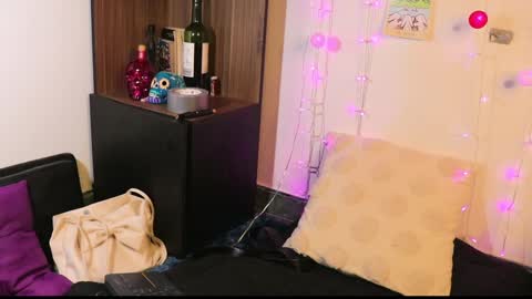 Lucy online show from 12/04/24, 03:48