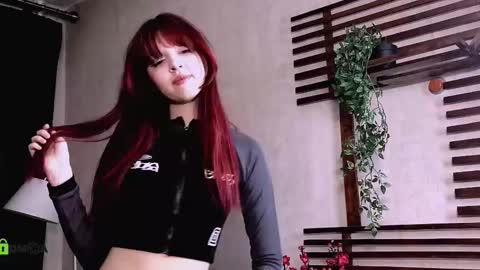 _lucystars online show from 11/18/25, 02:54