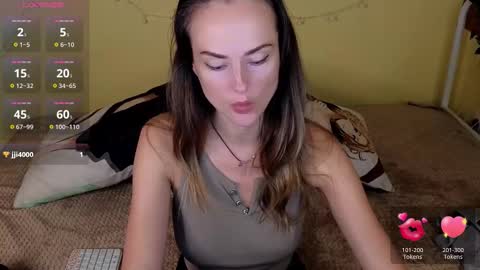 Lullaby online show from 09/25/25, 03:49