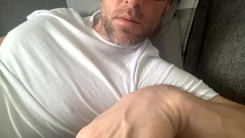 _lululeo_ online show from 04/12/26, 09:09