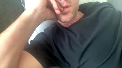 Snapshot of _lululeo_ chatting on 05/07/26, 01:22 _lululeo_ online show from 05/07/26, 01:22