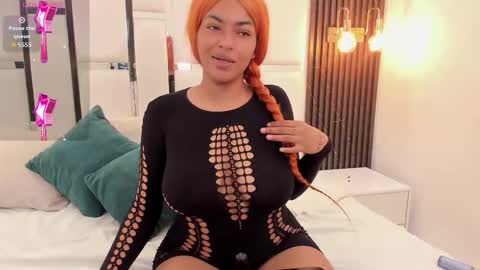 _luna_rossee_ online show from 02/07/26, 01:59