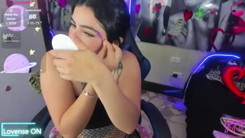 Snapshot of _luna_torres chatting on 06/18/26, 02:54 luna torres online show from 06/18/26, 02:54