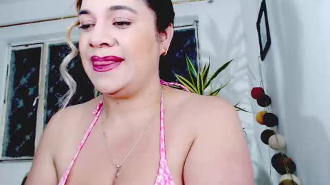 _lunagold_ online show from 03/09/26, 12:36