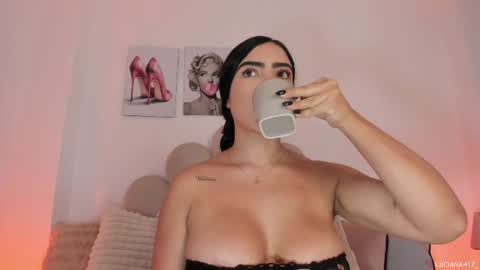 _luuciana_ online show from 06/12/26, 04:33