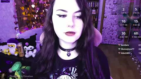 Mia online show from 02/21/26, 07:42