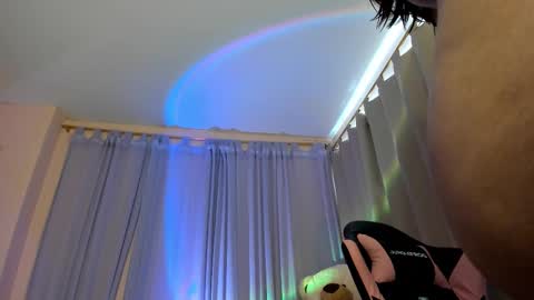 Maia online show from 02/22/26, 07:01