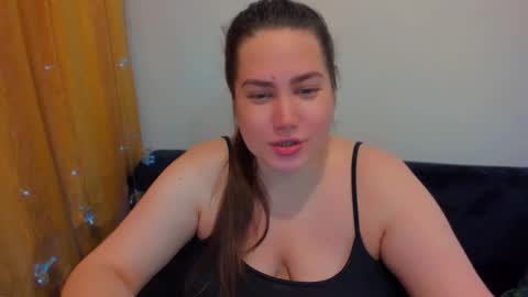 Snapshot of _madalexa_ chatting on 12/15/24, 04:37 Alexa online show from 12/15/24, 04:37