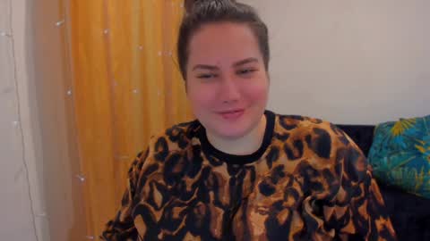 Snapshot of _madalexa_ chatting on 12/24/24, 06:50 Alexa online show from 12/24/24, 06:50