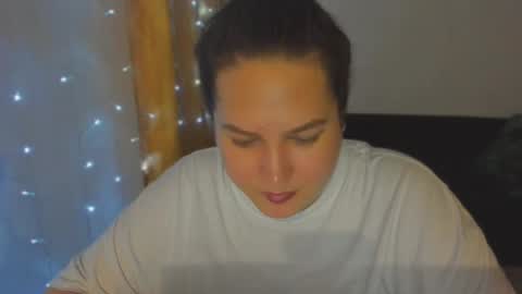 Snapshot of _madalexa_ chatting on 09/24/25, 10:57 Alexa online show from 09/24/25, 10:57