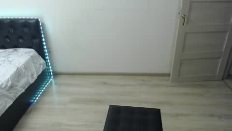 Snapshot of _mamma_mia_ chatting on 07/19/26, 06:00 Kate online show from 07/19/26, 06:00