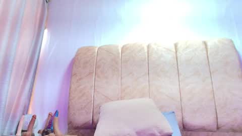 _marcela__ online show from 10/03/25, 01:41