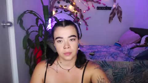 Snapshot of _marcela_wi chatting on 04/16/26, 10:56 Marce online show from 04/16/26, 10:56